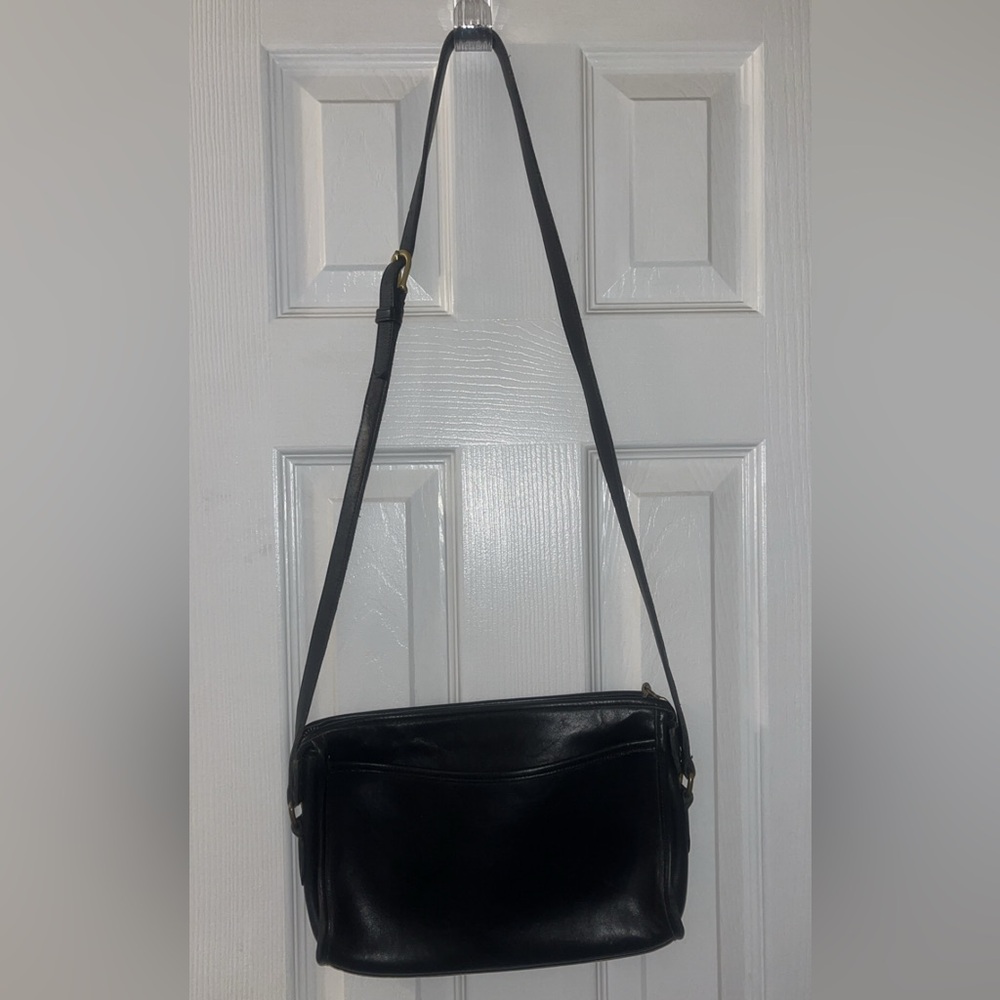 COACH Black Leather Crossbody Bag
